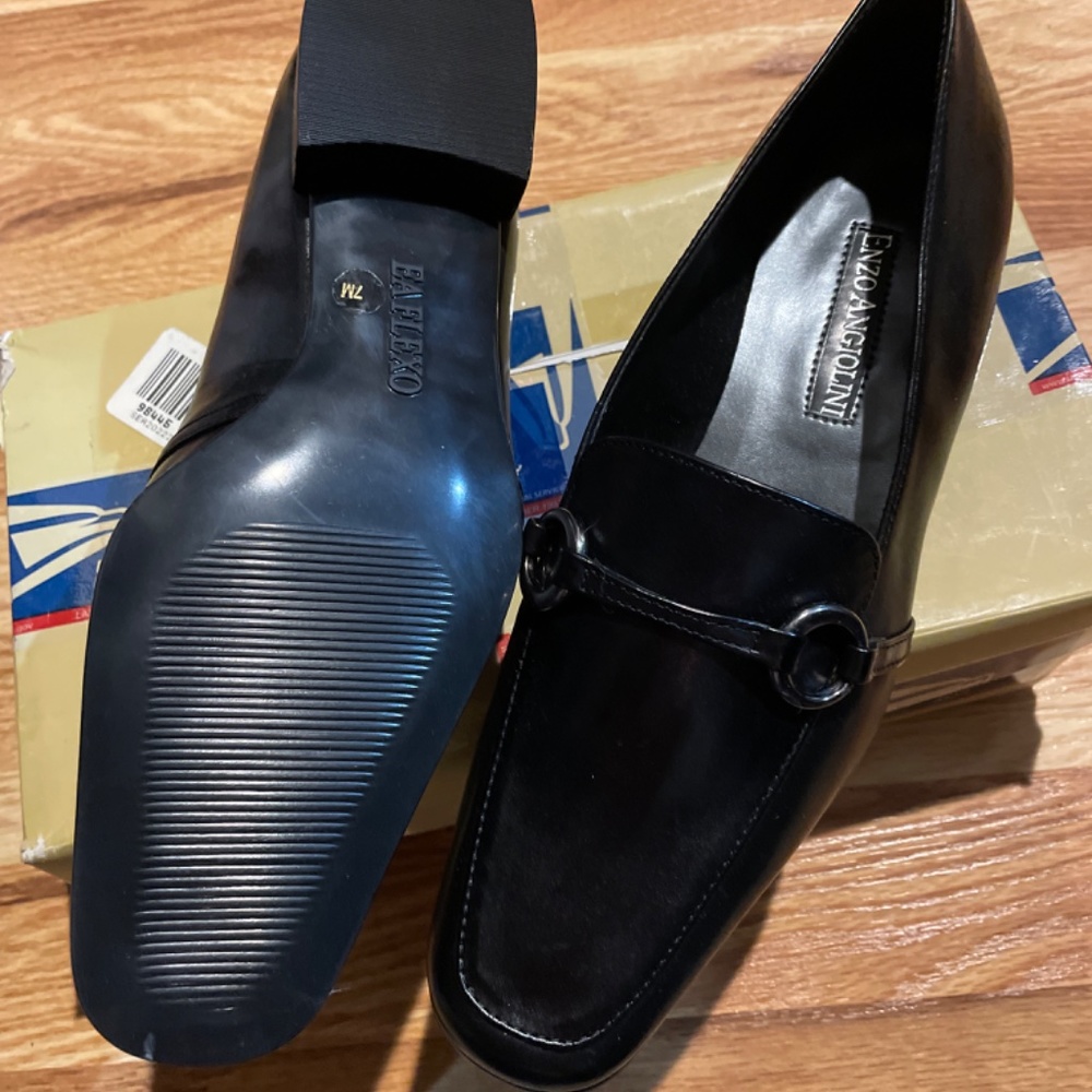 Women size 7M Slides Career Loafers Shoes New in Box- - Picture 3 of 3